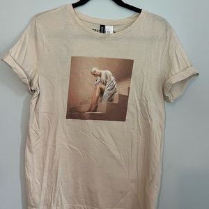 H&M Ariana Grande Tee - Small